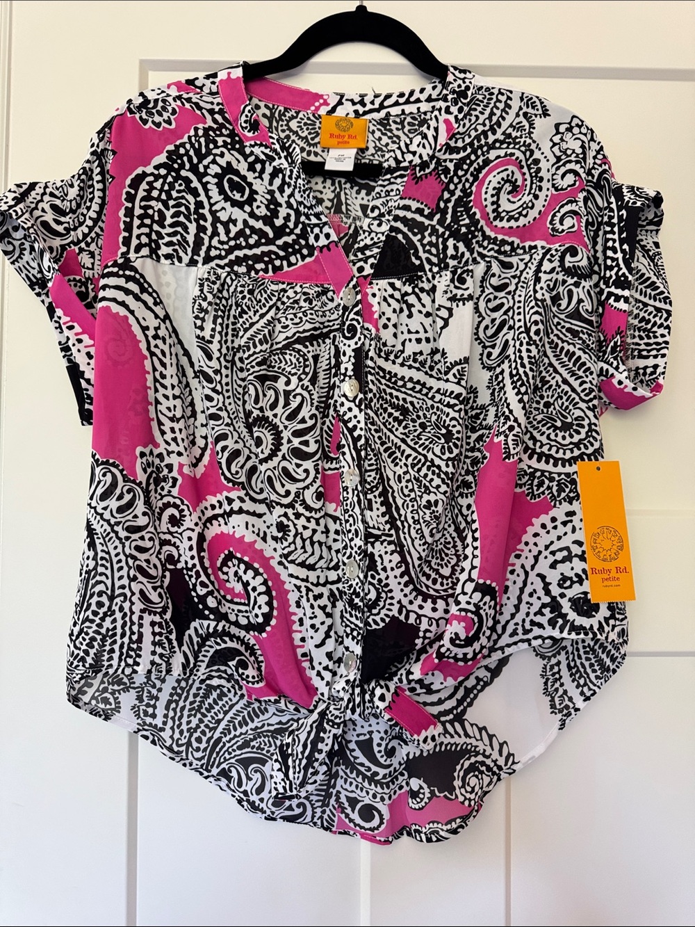 Ruby Rd. Pink Black White Paisley Button-Front Blouse